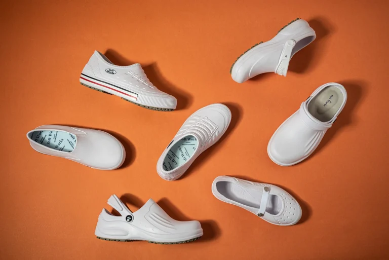 תמונות נעלי סופטוורקס